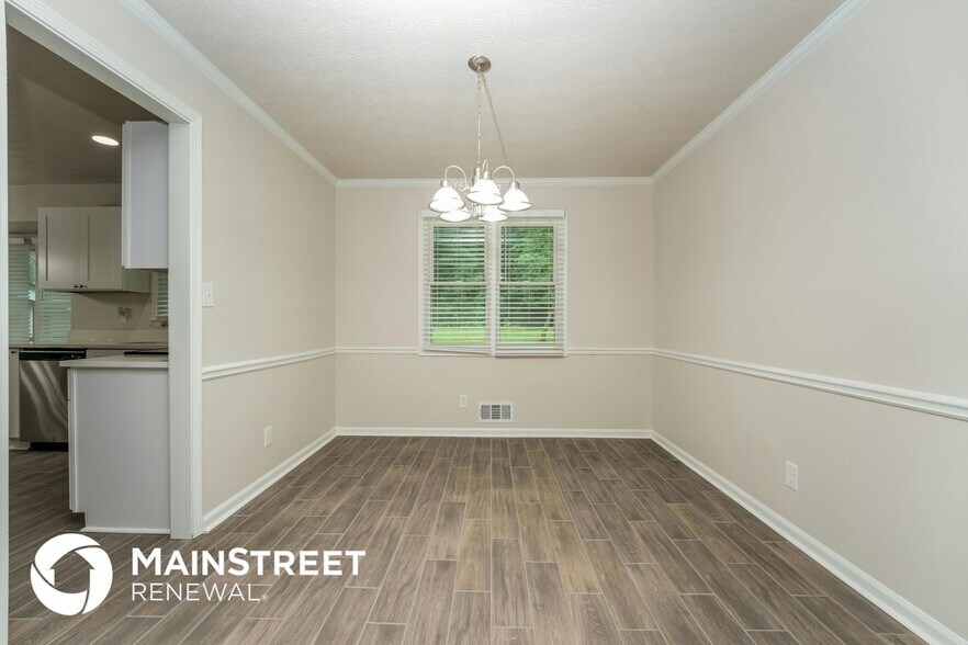 Building Photo - 661 Raven Springs Trail