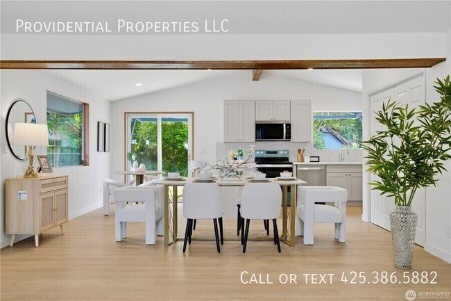 Building Photo - 527 N 200th St