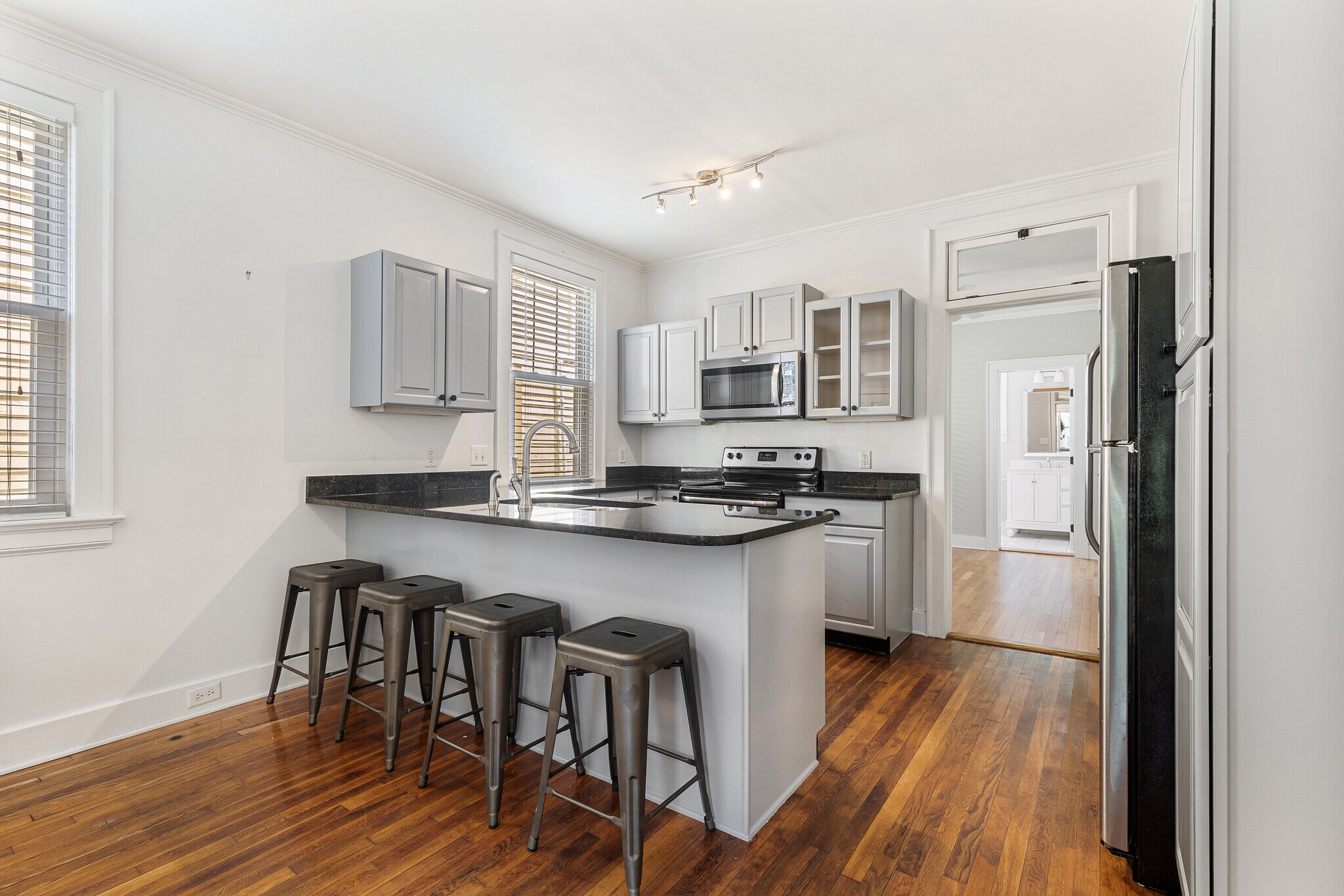 Kitchen - 574 Rutledge Ave