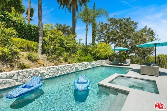 Building Photo - 14858 Round Valley Dr