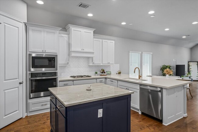 Building Photo - 861 Blue Oak Blvd