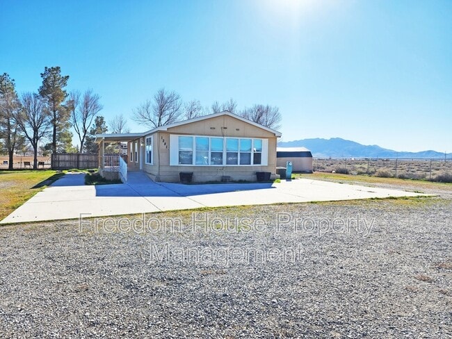 Building Photo - 1281 West St