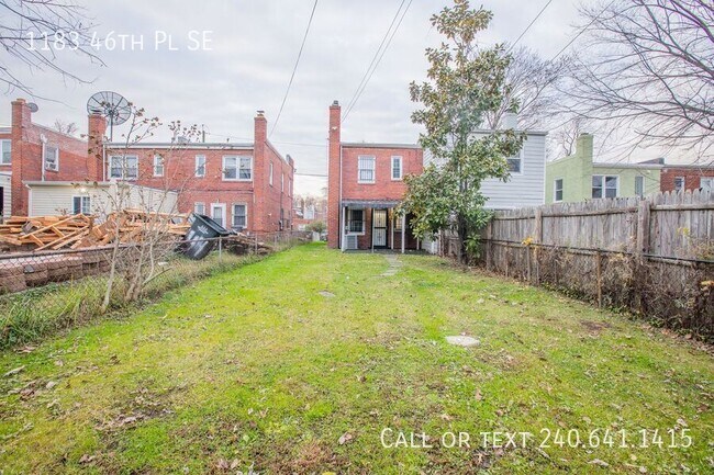 Building Photo - 1183 46th Pl SE