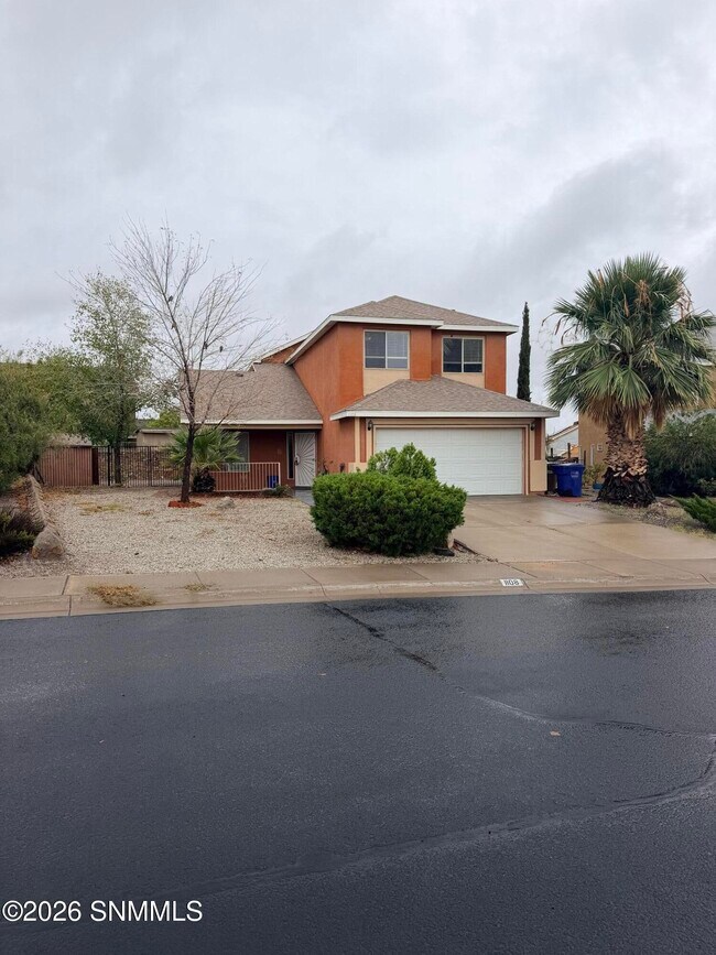 Building Photo - 1108 Kilbourne Hole Dr