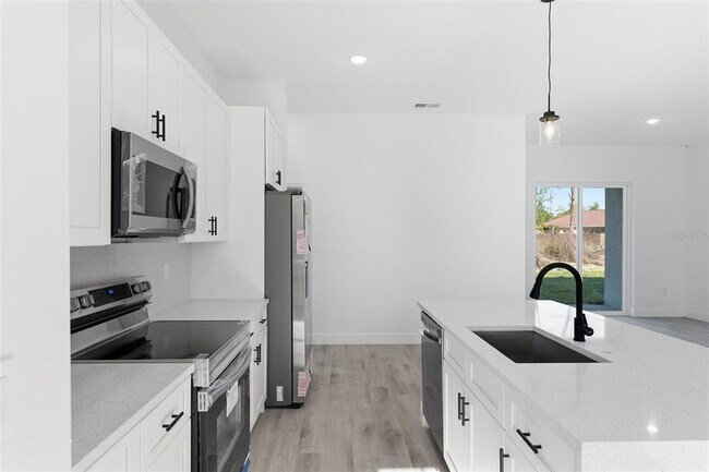 Building Photo - 3699 SW 169th Ct
