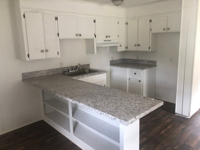 Building Photo - 1361 Lymon Reece Rd