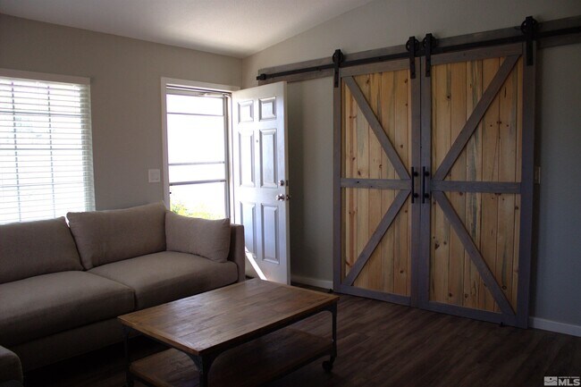 Building Photo - 17450 Crystal Canyon Blvd