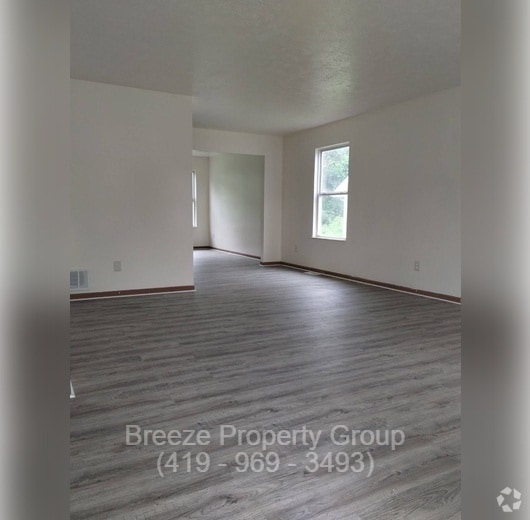 Building Photo - 2808 Benford Ln