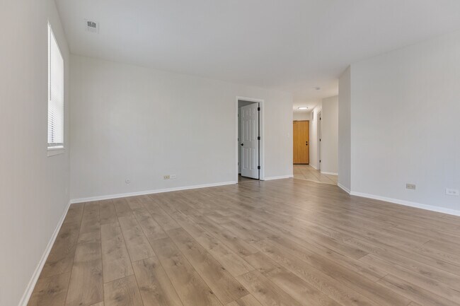 Building Photo - 47 Gant Cir