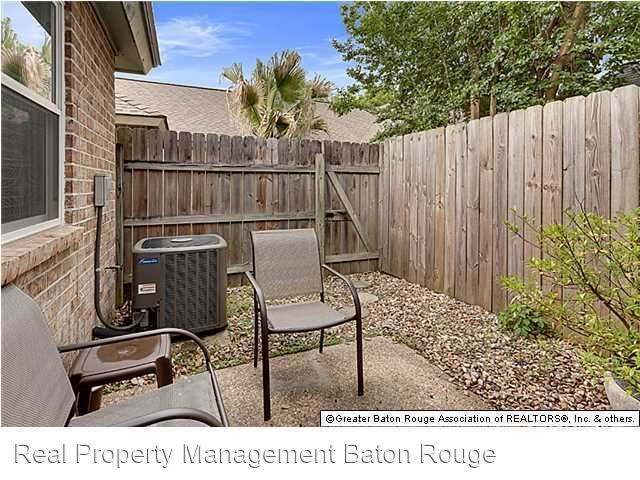 Building Photo - 2 br, 2 bath House - 5222 Blair Lane Apt D