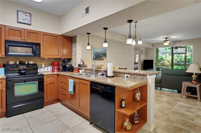 Building Photo - 20257 Royal Villagio Ct