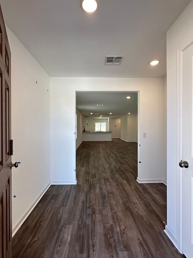 Building Photo - Beautiful 2024 Build 3 Bedroom Home- Move In Special! $800 off 1st Month's Rent. $300 off 2nd and...