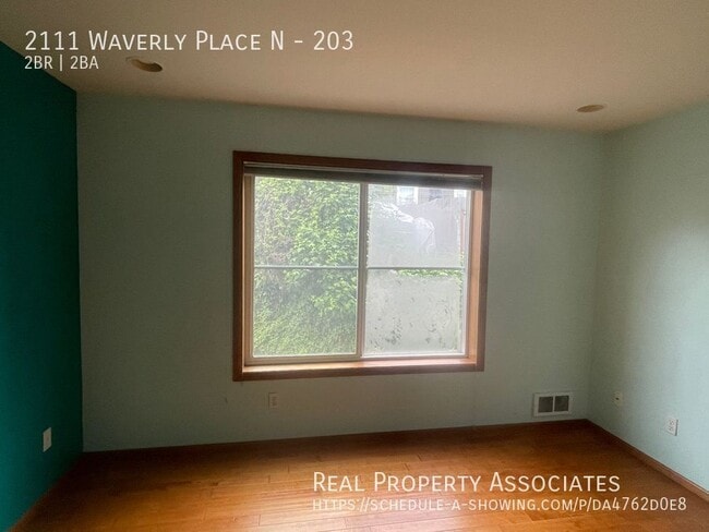 Building Photo - 2111 Waverly Pl N