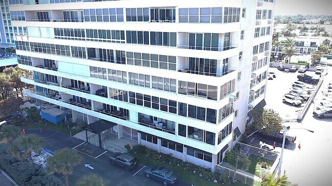 Building Photo - 345 N Fort Lauderdale Beach Blvd