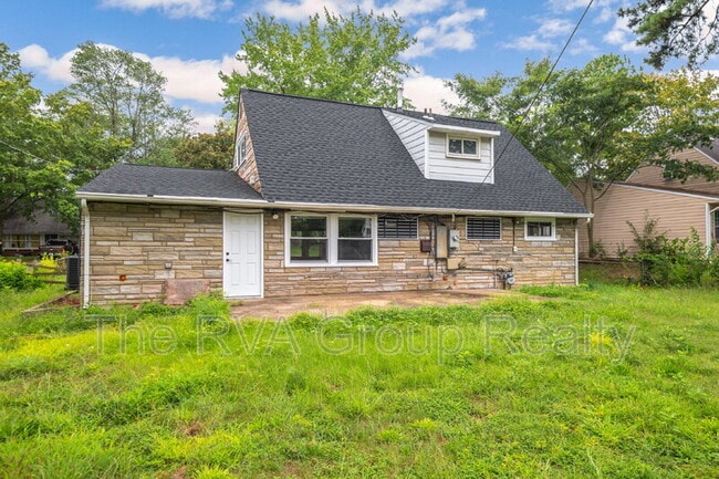 Building Photo - 5408 Westbourne Dr