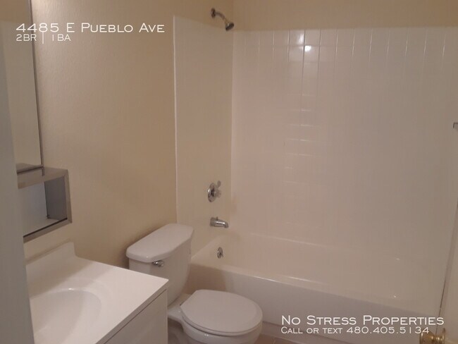 Building Photo - 2 Bed Condo off 44th St and Broadway!
