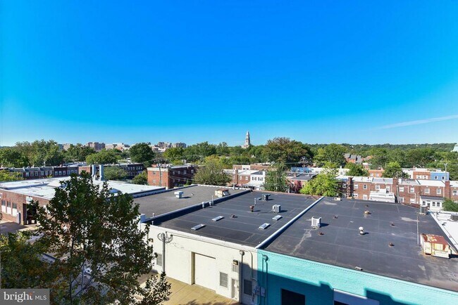 Building Photo - 525 N Fayette St