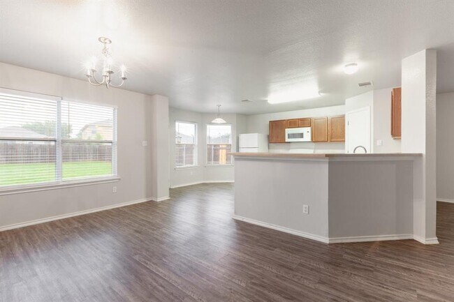 Building Photo - 329 Outfitter Dr
