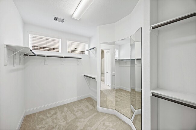 Building Photo - 11918 Sumitomo Ln