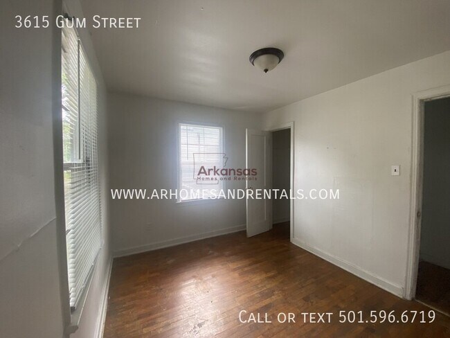 Building Photo - 3615 Gum St