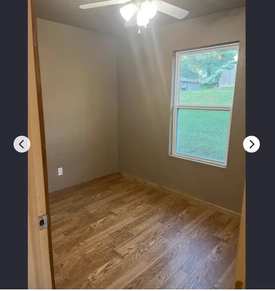 Building Photo - 194 N Centennial Ave