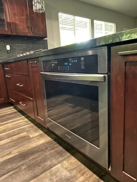 Smart Oven - 1825 Walnut Creek Ct