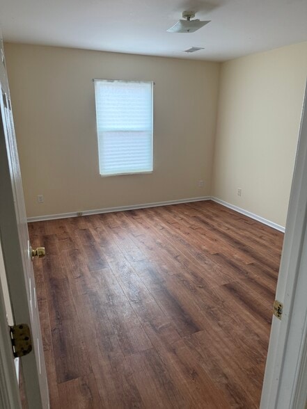 2 Bedroom - 183 Chancellor Ave