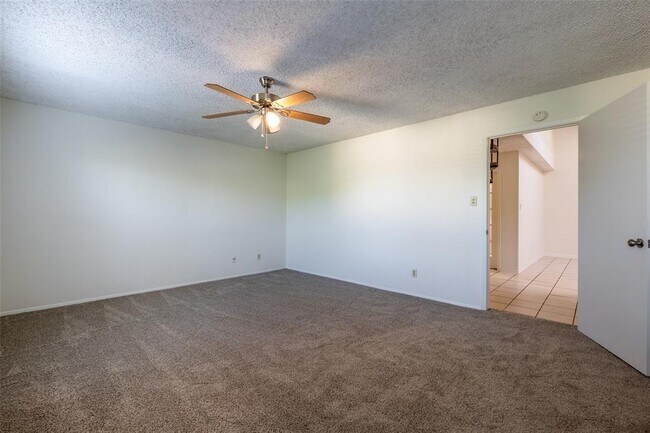 Building Photo - 3506 Speedway