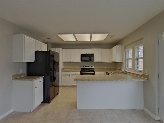 Building Photo - 2674 Steppington St