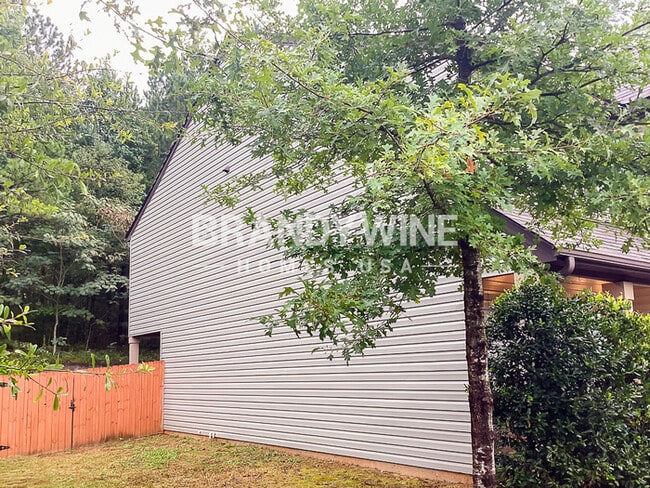 Building Photo - 397 Lossie Ln