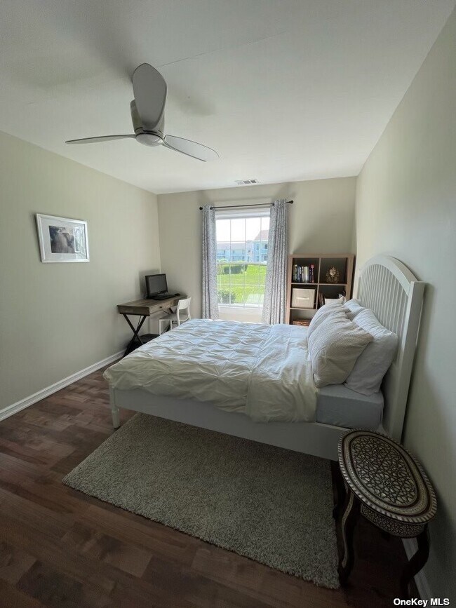 Building Photo - 208 Fairview Cir