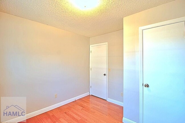 Building Photo - 942 Gulfstream Rd