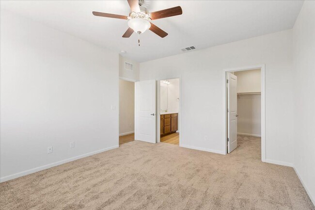 Building Photo - The Rubicon - Large and Luxurious 3 Bedroom, 2.5 bath with Loft and Full 2 Car Garage