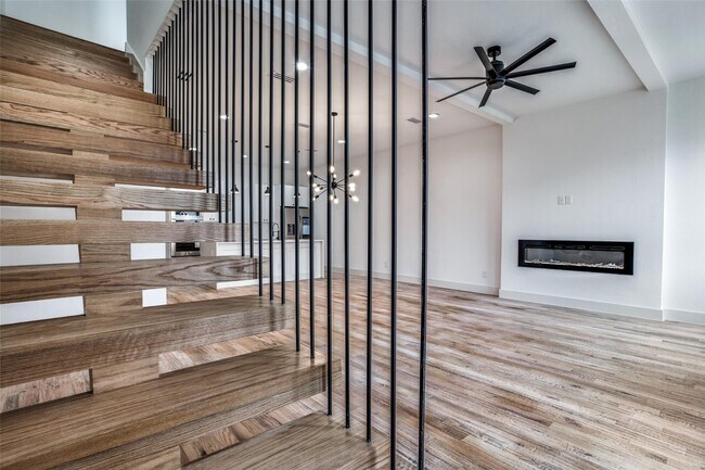 Building Photo - 10630 Greengarden Rd