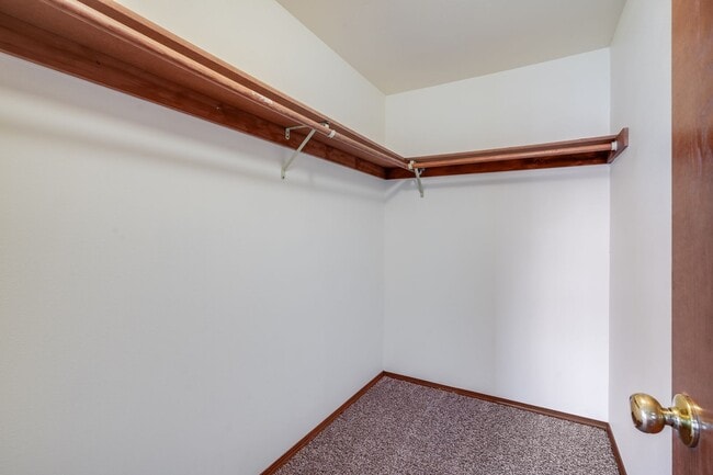 Building Photo - FEW1330-1332