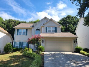 Building Photo - 4 bedroom  home in Charlotte