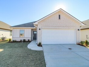 Building Photo - East Limestone Home at Craft Springs near Mooresville Rd and New Publix!