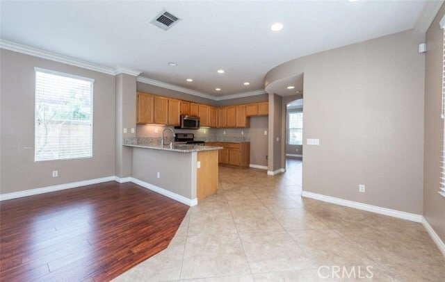 Building Photo - 14136 Visions Dr