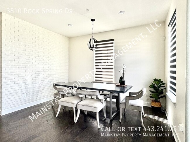 Building Photo - 3810 Rock Spring Dr