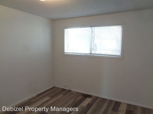 Building Photo - 2 br, 1 bath Apartment - 1929 Belvedere Drive