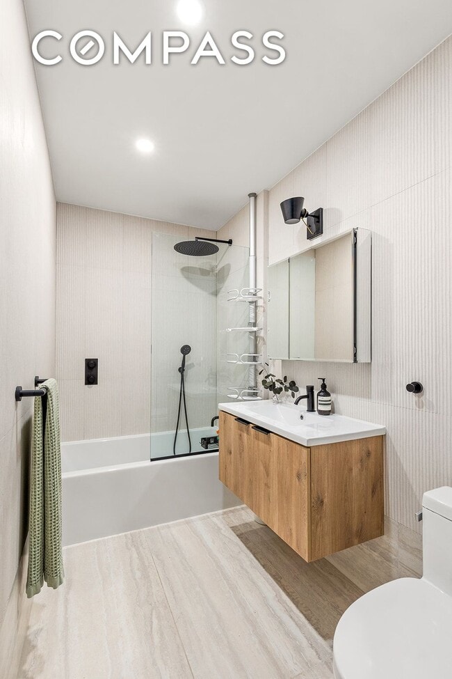 Building Photo - 237 Rutland Rd