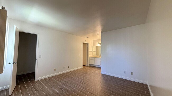 Building Photo - 26200 Redlands Blvd