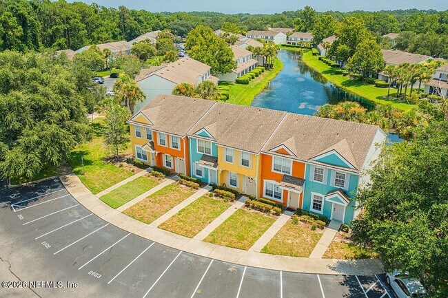 Building Photo - 12311 Kensington Lakes Dr