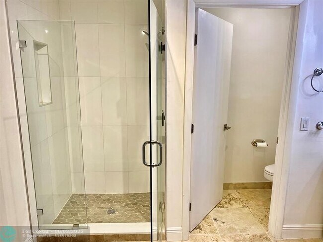 Building Photo - 5357 Buckhead Cir