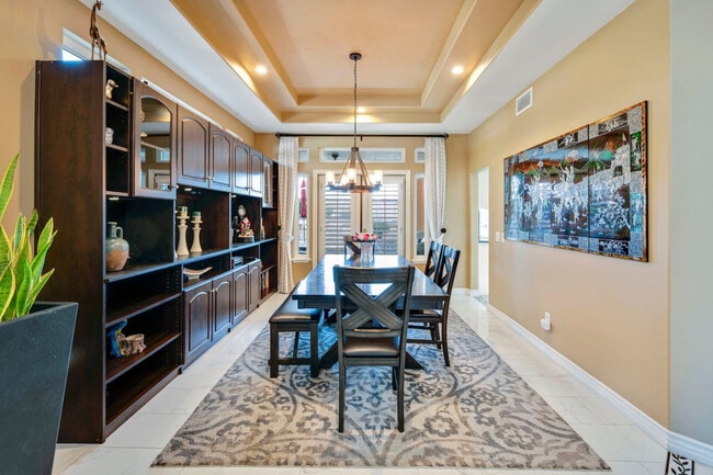 Building Photo - 9598 Naples Dr