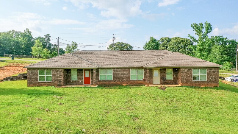 Building Photo - 2 Cal Rd