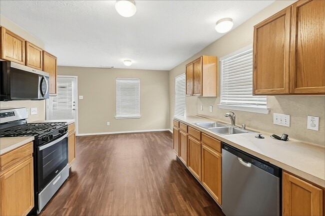Building Photo - 12702 Rio Quatro Dr