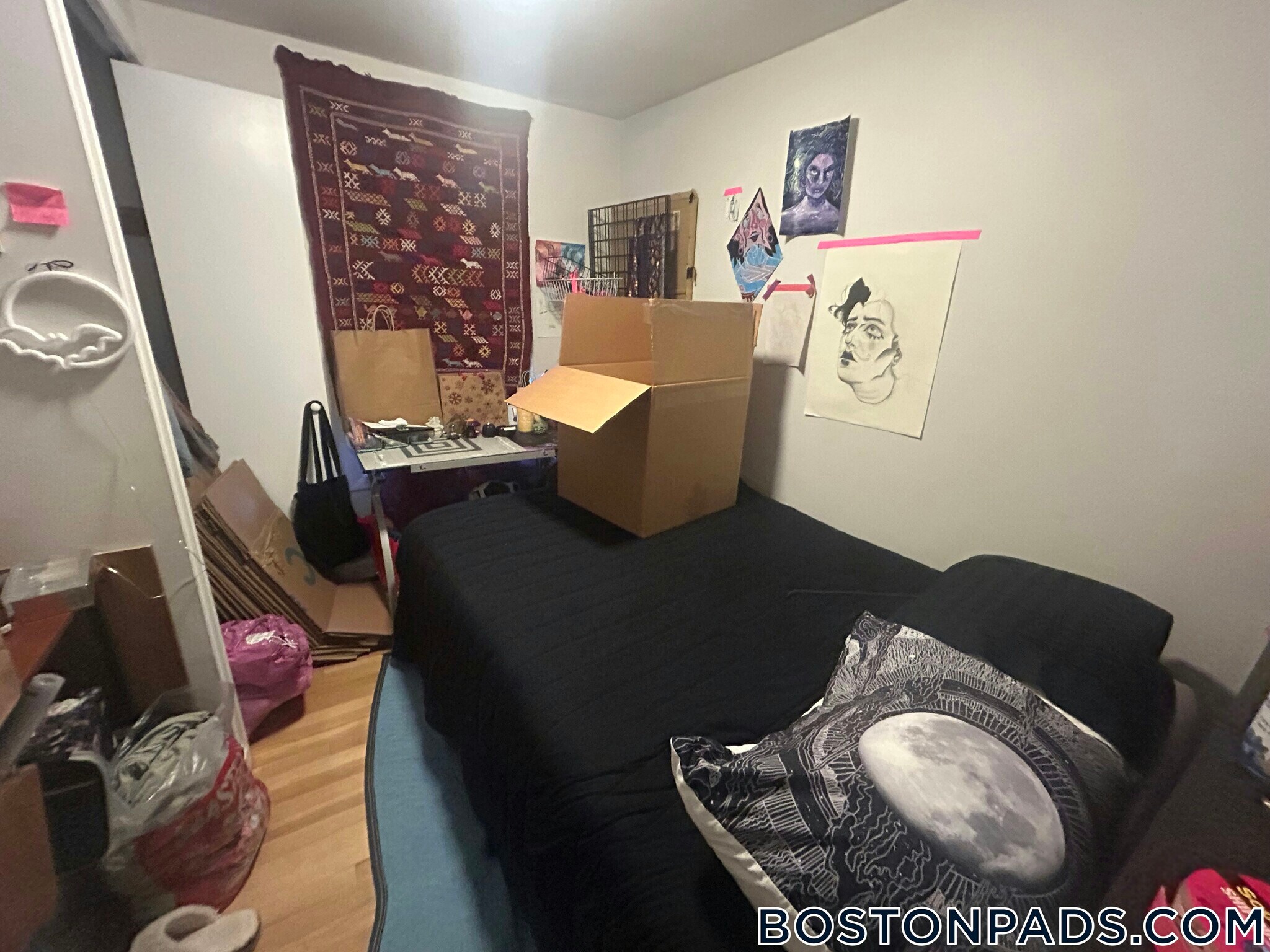 Building Photo - 160 Broadway