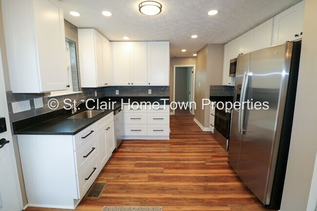 Building Photo - Adorable Home in Cook Springs