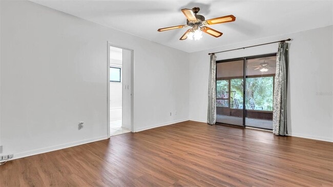 Building Photo - 6725 Islander Ln